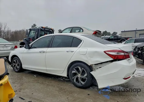2016 Honda Accord Lx z USA, uszkodzony, nr VIN 1HGCR2F36GA008562
